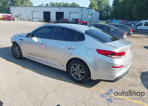 2019 Kia Optima Lx z USA, uszkodzony, nr VIN 5XXGT4L36KG339592
